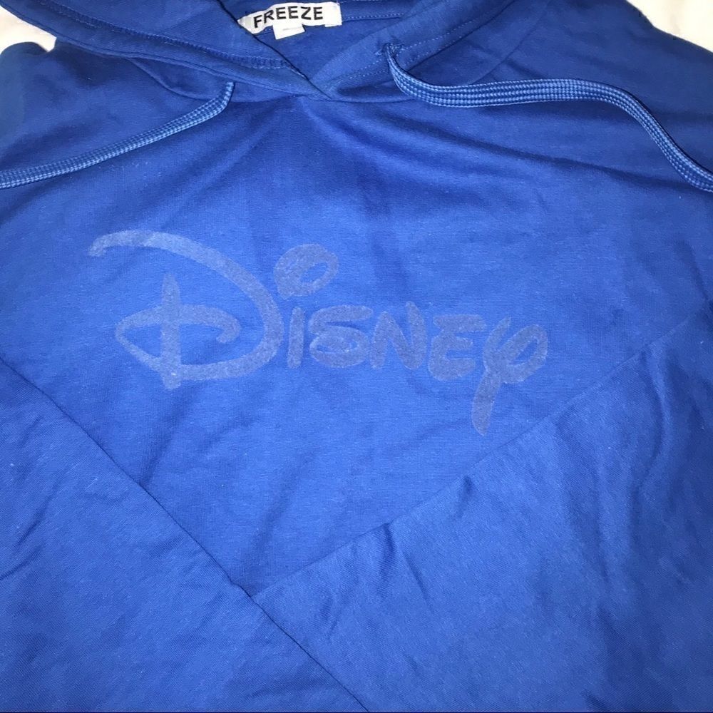 NEW Disney logo cropped hoodie